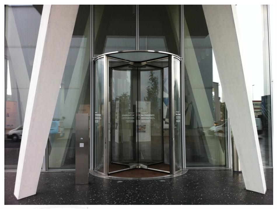 “水晶旋轉(zhuǎn)門”讓建筑、裝飾設(shè)計(jì)師更加自如！(圖2)