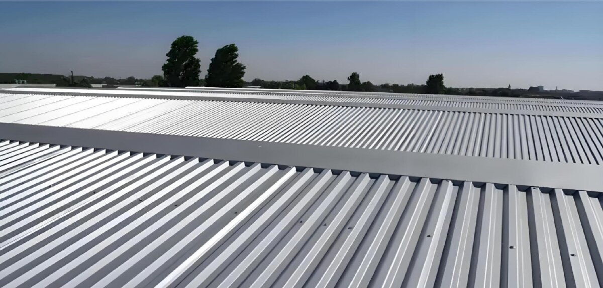 鋼結(jié)構(gòu)車(chē)間褪色、銹蝕、滲漏等修繕三種方法！(圖10)